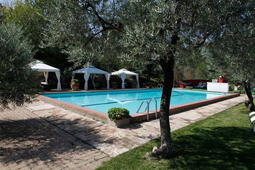 Il Poggio Dei Pettirossi Hotel Bevagna Exterior photo