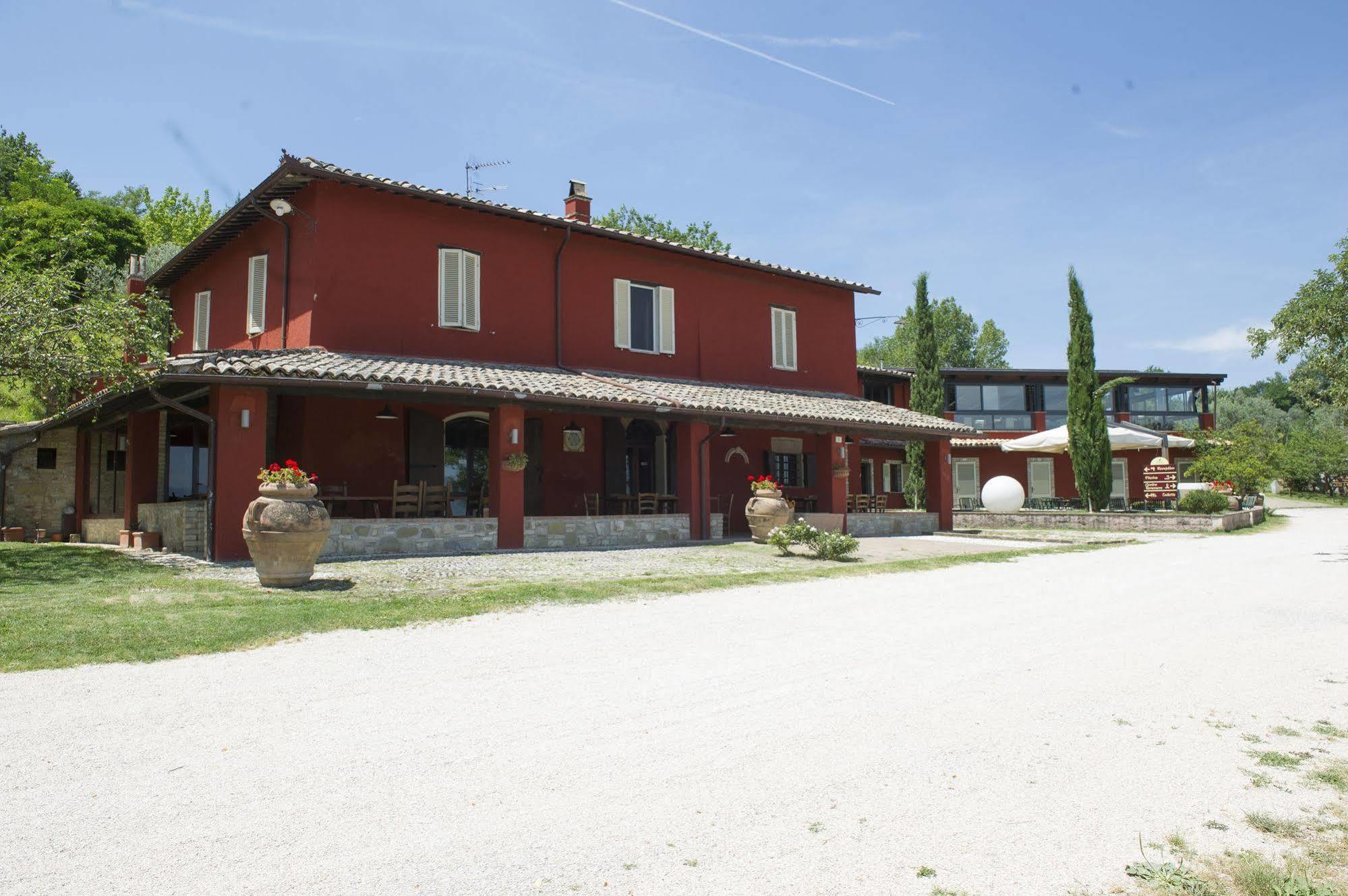 Il Poggio Dei Pettirossi Hotel Bevagna Exterior photo